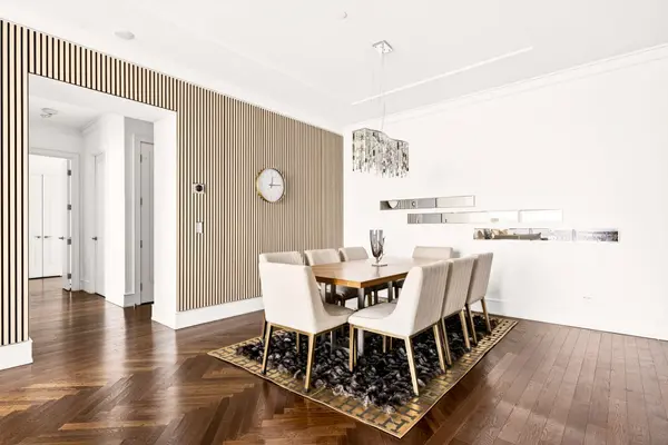 183 Wellington ST W #3905, Toronto C01, ON M5V 0A1