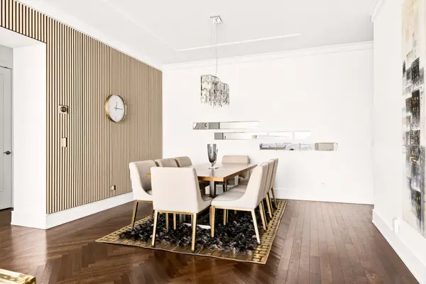 183 Wellington ST W #3905, Toronto C01, ON M5V 0A1