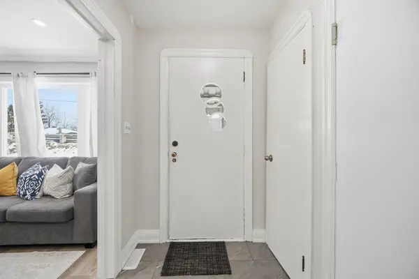 742 Ritson RD S, Oshawa, ON L1H 5L1