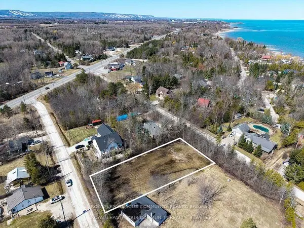 PT LT 2 PT 1 Downer ST, Collingwood, ON L9Y 0X2