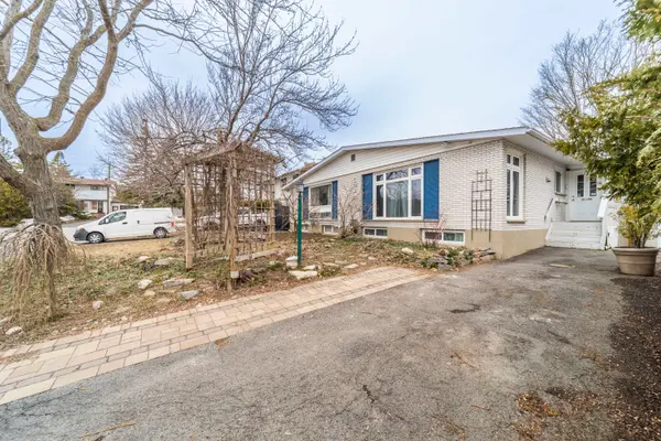 21 SOUTHVIEW CRES, Cityview - Parkwoods Hills - Rideau Shore, ON K2E 5R4