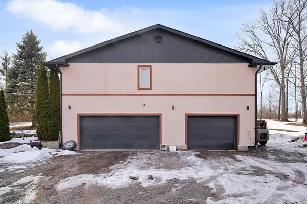 709 Roland RD, Pelham, ON L0S 1C0