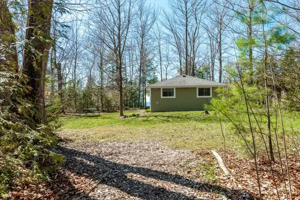 84145 Upper RD, Ashfield-colborne-wawanosh, ON N7A 3X9