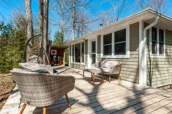 84145 Upper RD, Ashfield-colborne-wawanosh, ON N7A 3X9