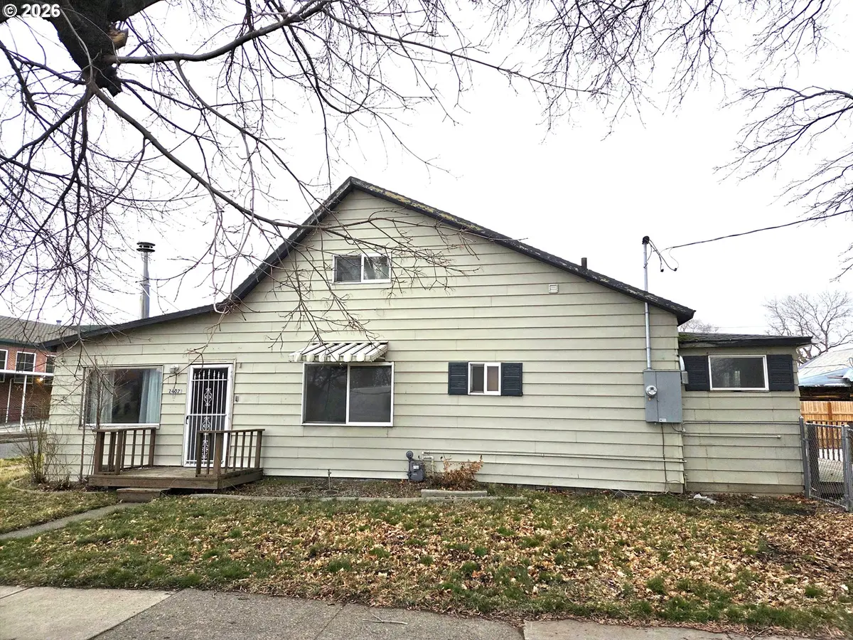 2402 N SPRUCE ST, La Grande, OR 97850