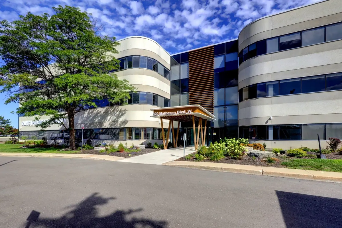 320 Matheson BLVD W #214&215, Mississauga, ON L5R 3R1