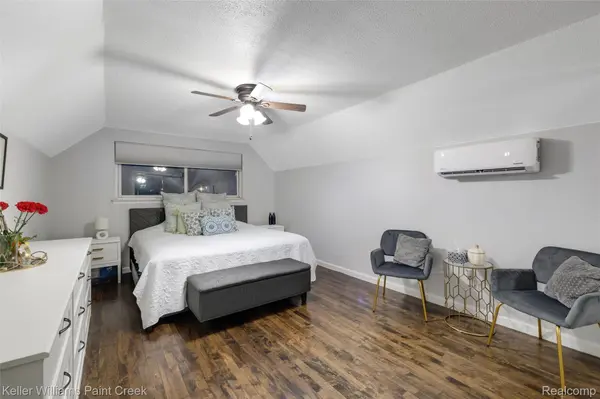 29143 Dover AVE, Warren, MI 48088