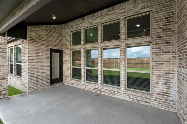 2512 Rolling Hills Drive, Melissa, TX 75454