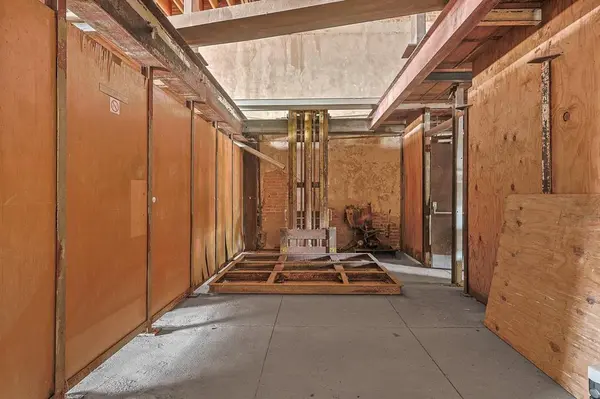 125 S Waco Street #2, Hillsboro, TX 76645