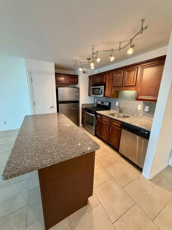 3883 Turtle Creek Boulevard #1812, Dallas, TX 75219