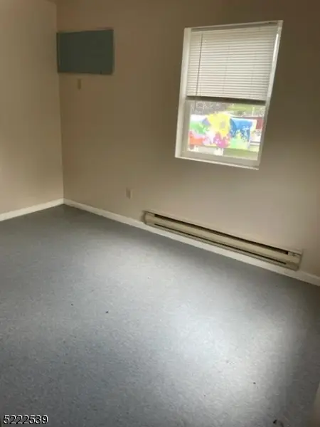 2-4 Hamburg Ave, Sussex Boro, NJ 07461