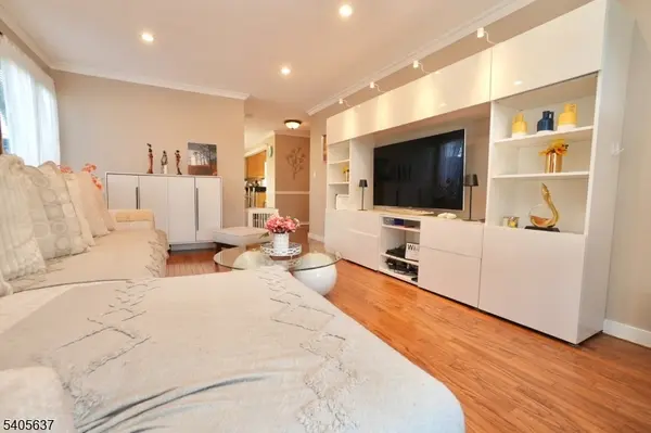 78 Jannarone St Unit B #B, Belleville Twp., NJ 07109