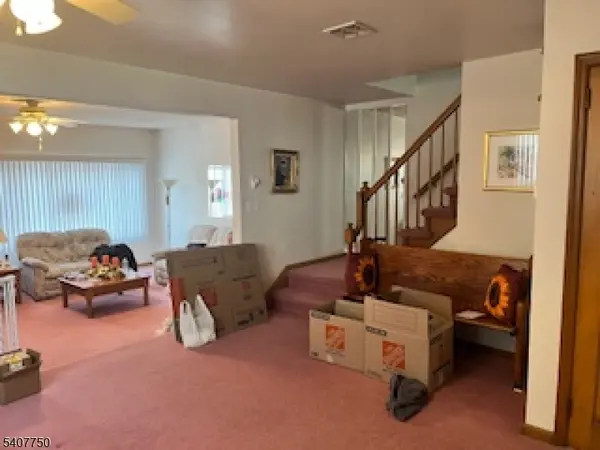 271 Danforth Ave, Jersey City, NJ 07305