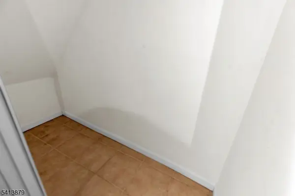 181-183 N 6th St #1, Newark City, NJ 07107