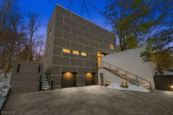 451 Mountain Ave, North Caldwell Boro, NJ 07006