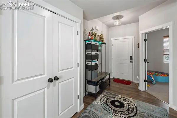 2892 Pony Club LN, Colorado Springs, CO 80922