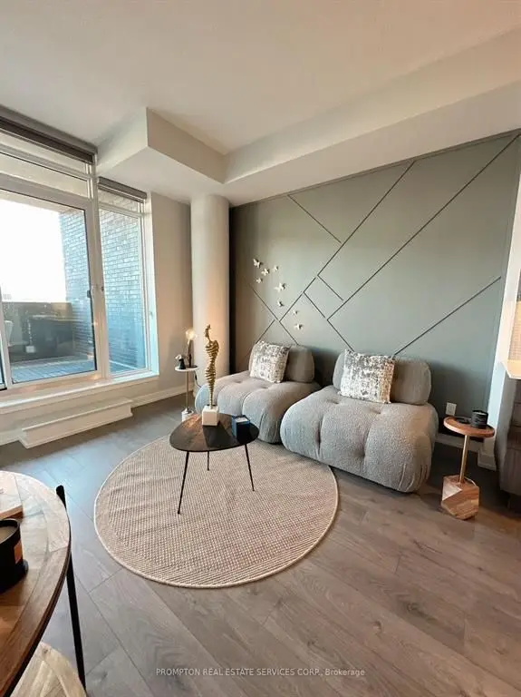 297 College ST #503, Toronto C01, ON M5T 0C2