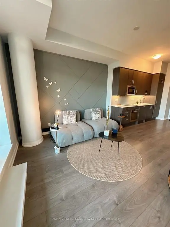 297 College ST #503, Toronto C01, ON M5T 0C2