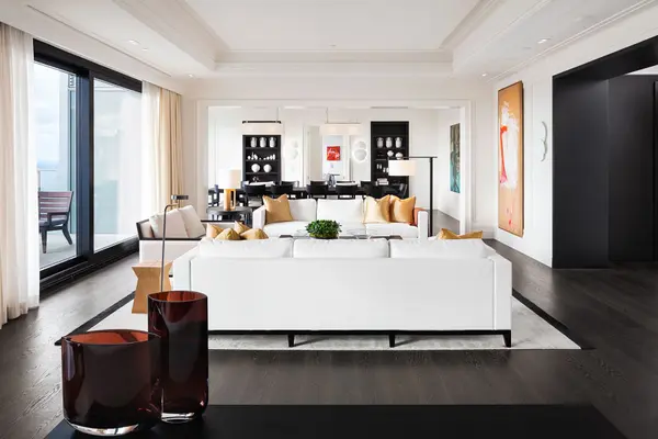 200 Cumberland ST #Sub PH 02, Toronto C02, ON M5R 0B7