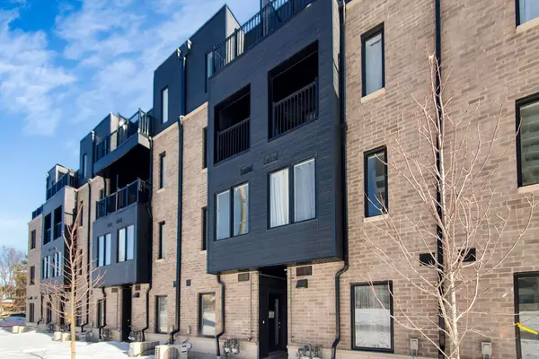 3079 Pharmacy AVE #22, Toronto E05, ON M1T 1H8