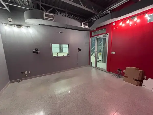 399 Four Valley DR #6 & 7, Vaughan, ON L4K 5Y7