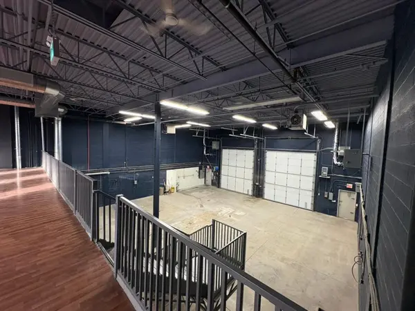 399 Four Valley DR #6 & 7, Vaughan, ON L4K 5Y7