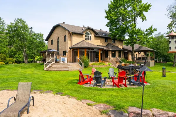 7583 Oak Point RD, Ramara, ON L0K 2B0