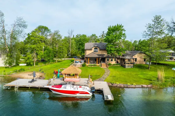 7583 Oak Point RD, Ramara, ON L0K 2B0