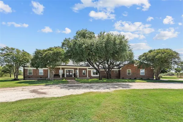 338 Hcr 2124 Loop, Whitney, TX 76692