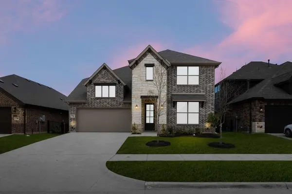 7736 Gatevine Avenue, Joshua, TX 76058