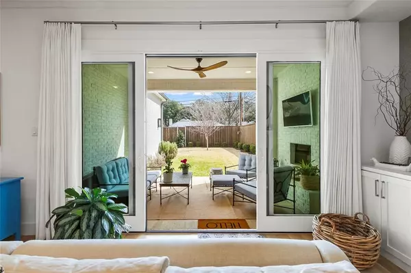 Dallas, TX 75209,7206 Caillet Street