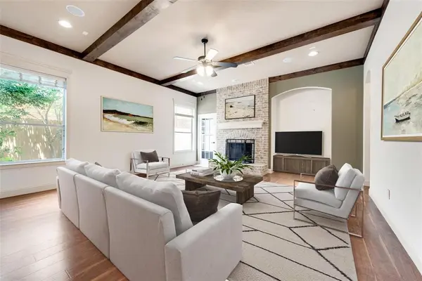 8033 Branch Hollow Trail, Fort Worth, TX 76123