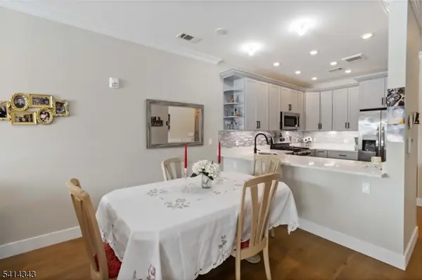 302 Fischer Ct #302, Rockaway Twp., NJ 07866