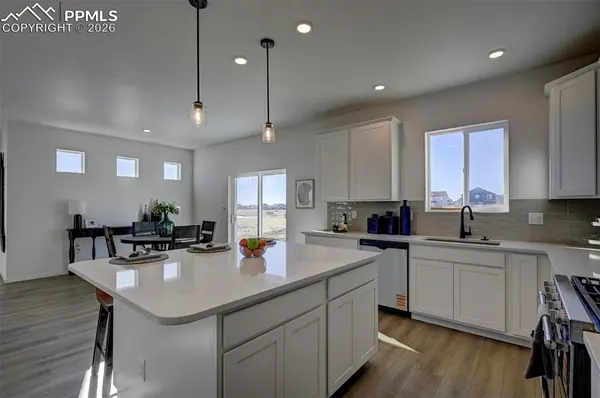 11056 Coastal Hills LN, Falcon, CO 80831