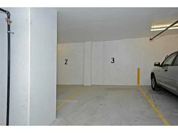 3830 Brentwood RD NW #302, Calgary, AB T2L 2J9