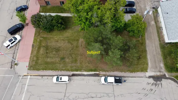 214 10th ST, Beaverlodge, AB T0H 0C0