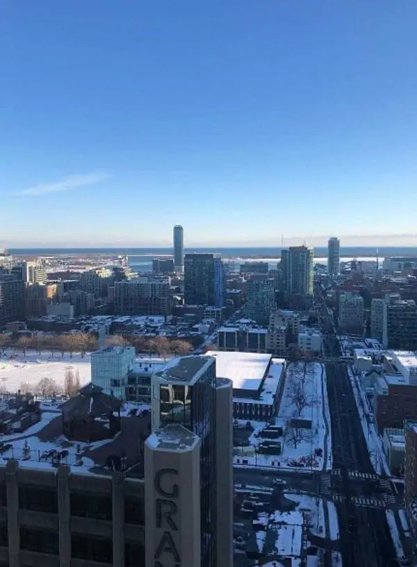 181 Dundas ST E #3010, Toronto C08, ON M5A 0N5