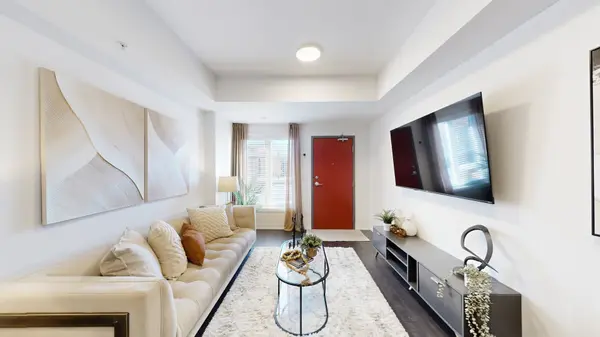 2635 William Jackson DR #802, Pickering, ON L1X 0L4