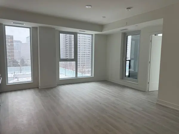 25 Cordova AVE #605, Toronto W08, ON M9A 0E5