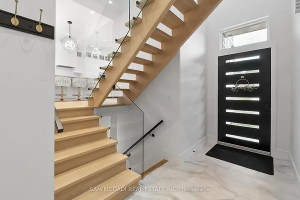 46 Cobblehill RD, Halton Hills, ON L7J 1N9