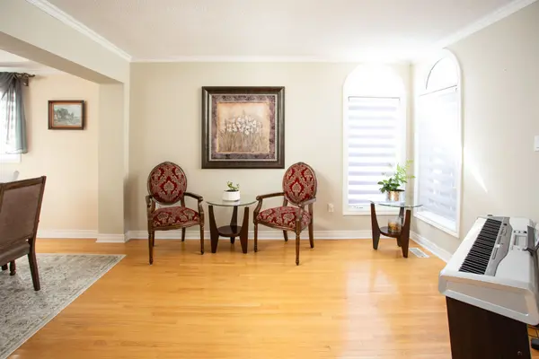 50 Cross Country BLVD, Caledon, ON L7E 2N6