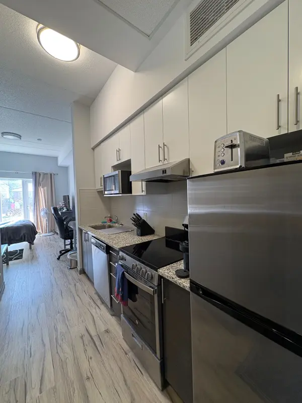 77 Leland ST #115, Hamilton, ON L8S 3A1