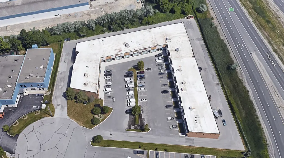 1260 Journey's End CIR #7, Newmarket, ON L3Y 7V1