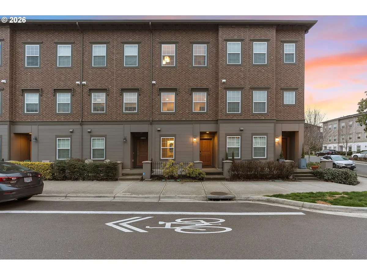 28829 SW VILLEBOIS DR, Wilsonville, OR 97070