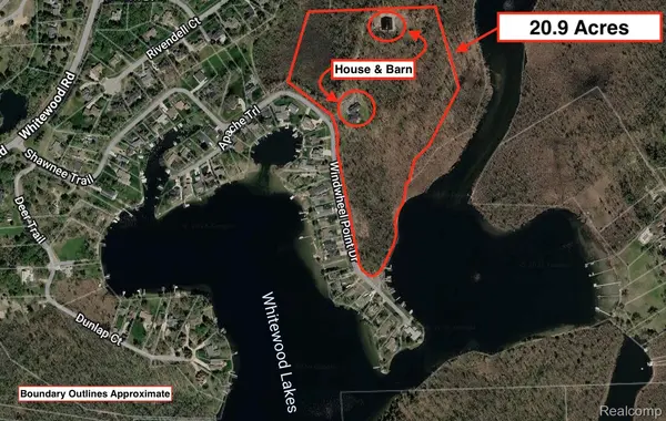 3483 Windwheel Point DR, Hamburg Township, MI 48169