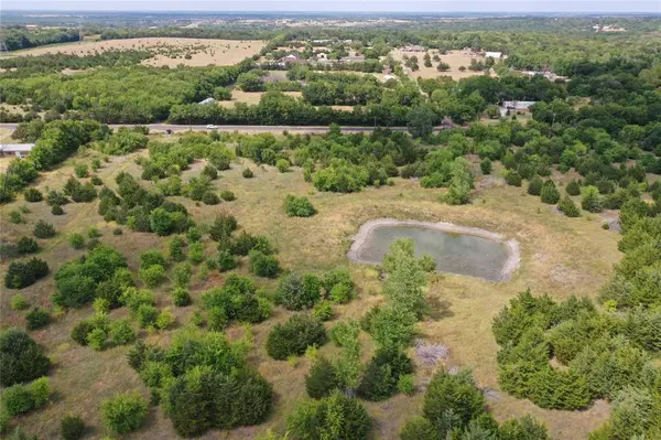 2768 Fm 2194, Farmersville, TX 75442