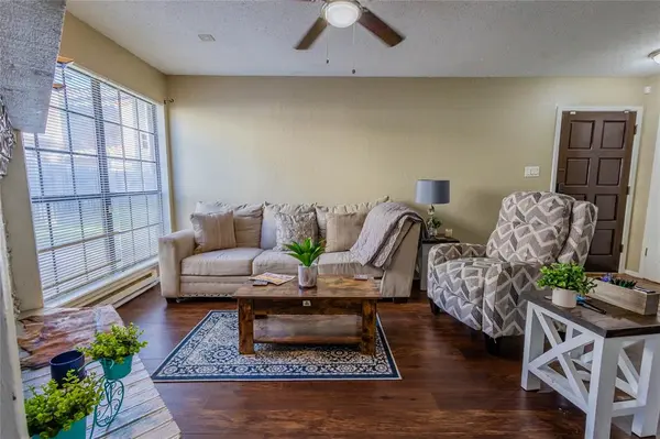 5454 Financial Plaza #6C, Shreveport, LA 71129