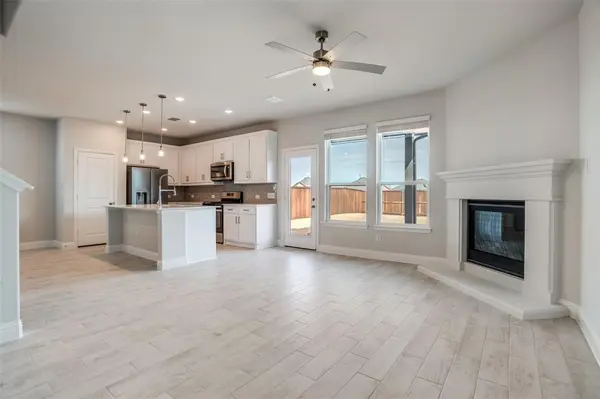 810 Sicily Boulevard, Princeton, TX 75407