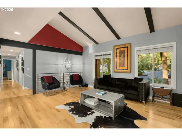 18863 INDIAN SPRINGS RD, Lake Oswego, OR 97035