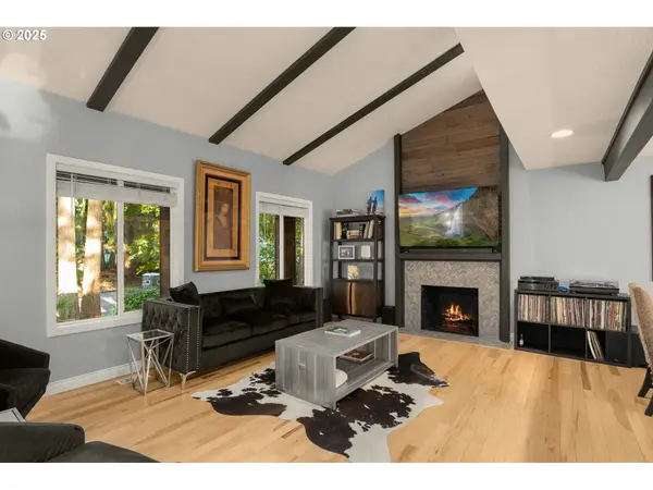 18863 INDIAN SPRINGS RD, Lake Oswego, OR 97035